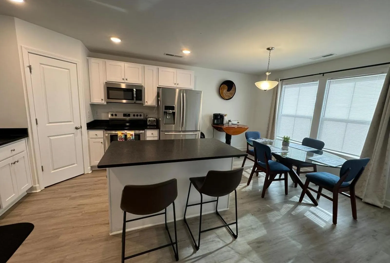 שרלוט Ranch Home! Near Uncc, Medieval, Pavilion & Uptown בית נופש