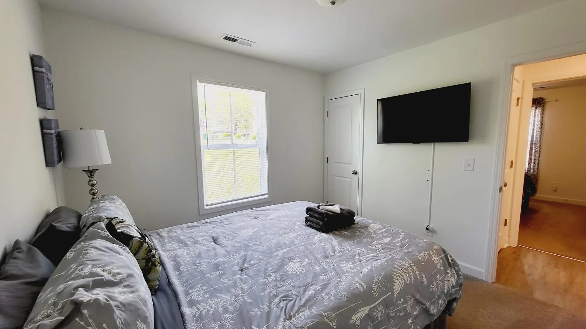 שרלוט Ranch Home! Near Uncc, Medieval, Pavilion & Uptown ארצות הברית