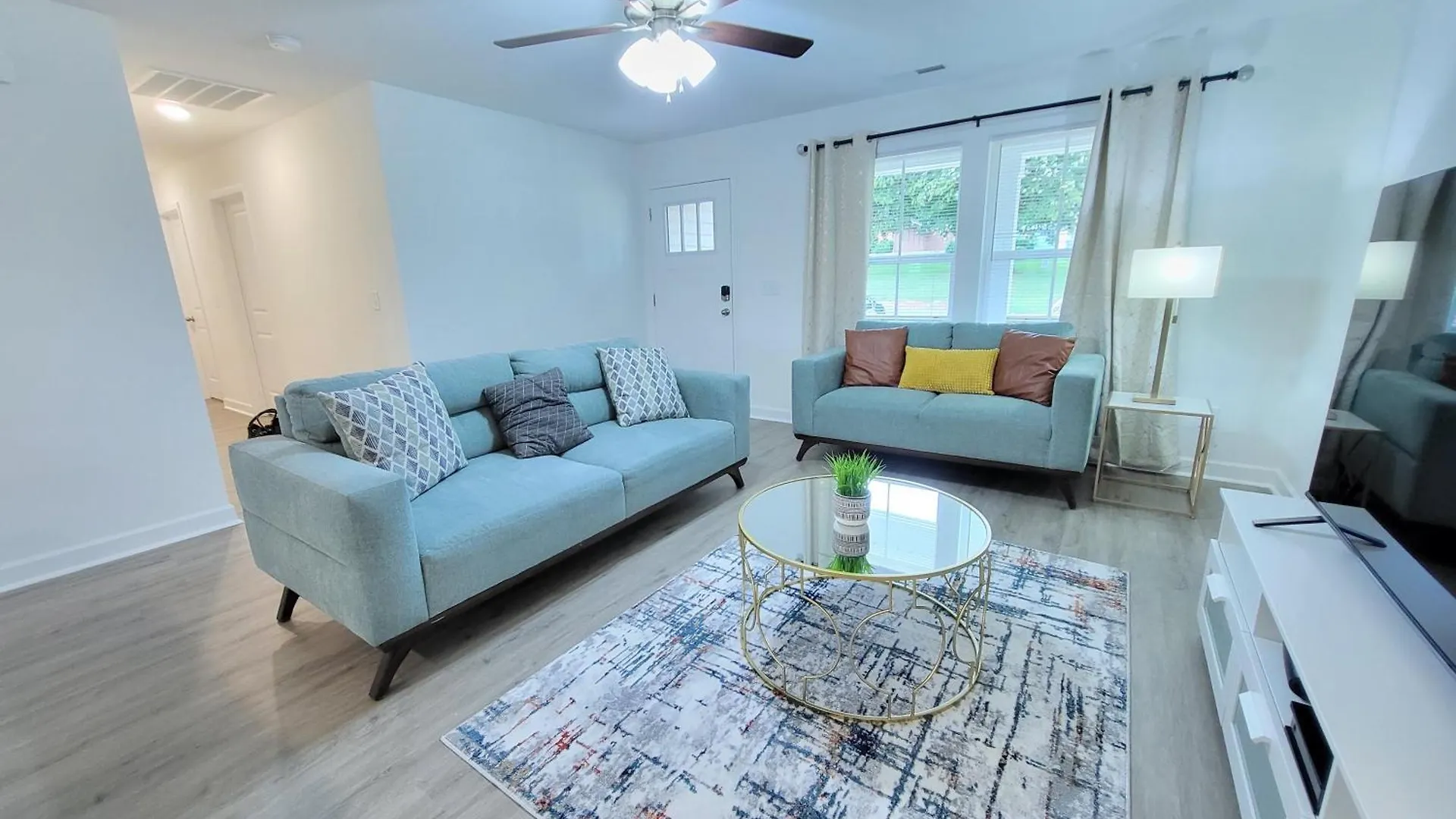 שרלוט Ranch Home! Near Uncc, Medieval, Pavilion & Uptown בית נופש